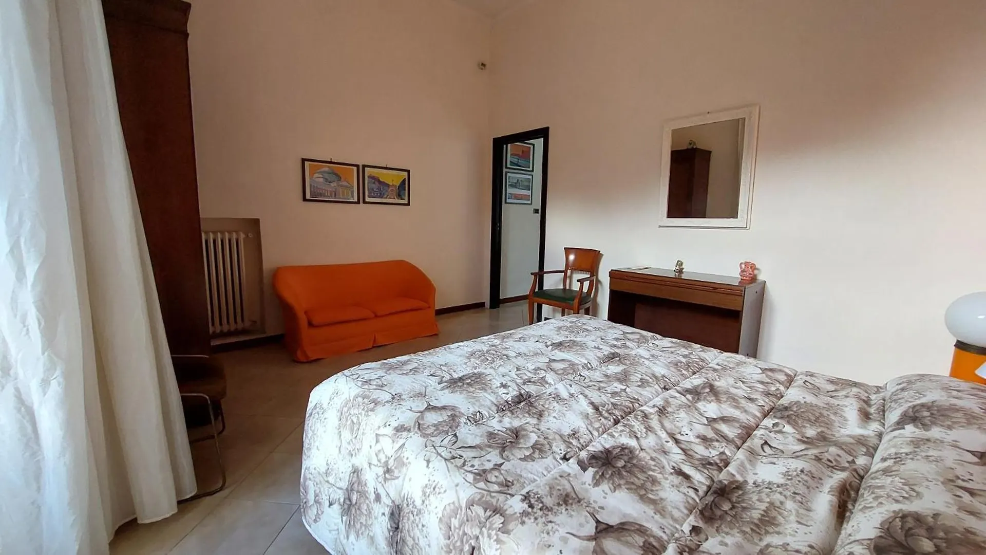 Vila Ventottesima Vacanza + Neapol 0*,